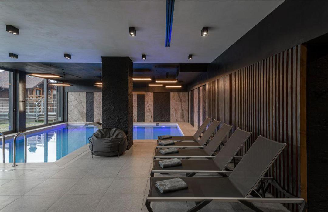 Viking Hotel Μπούκοβελ Εξωτερικό φωτογραφία