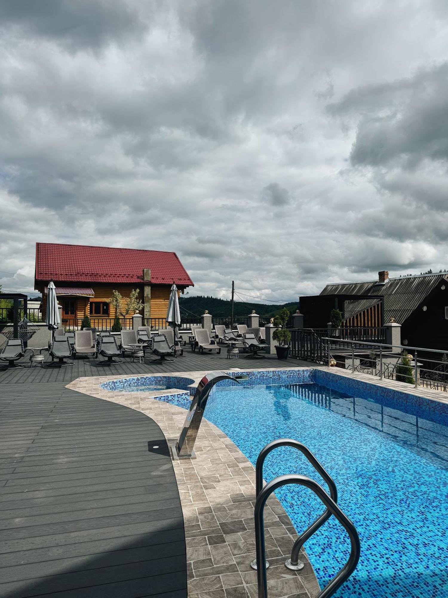 Viking Hotel Μπούκοβελ Εξωτερικό φωτογραφία